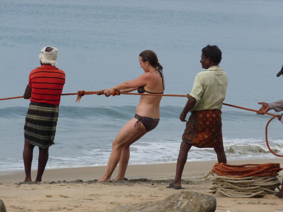 Mother Palace Beach Resort Varkala Buitenkant foto