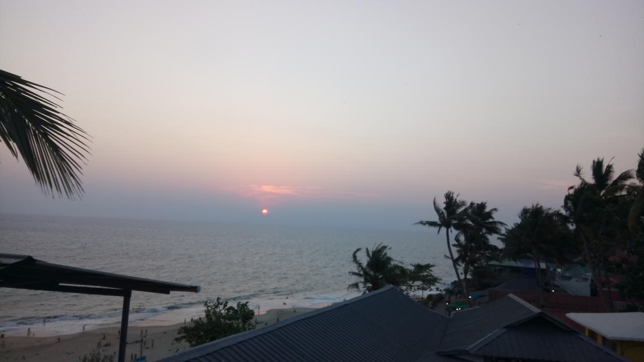 Mother Palace Beach Resort Varkala Buitenkant foto